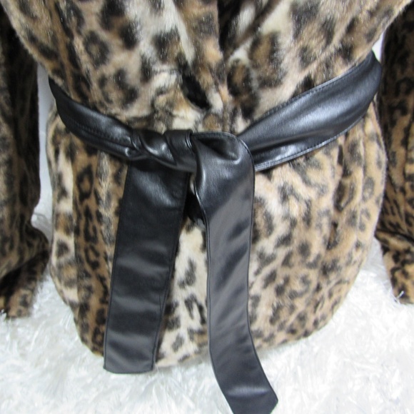INC Leopard Print Fur Jack -Missing Belt - Picture 3 of 6